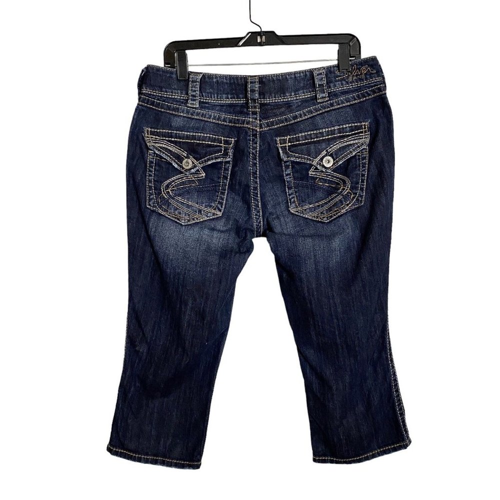 Silver Jeans Suki Surplus Denim Capri Womens Size 34 Darker Stretch Distressed